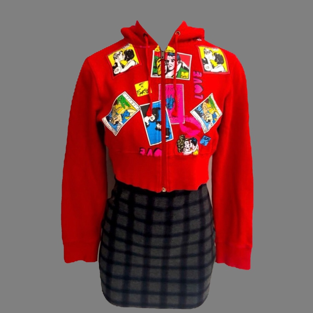ART BY FIORUCCI RED CROPPED ZIP UP HOODIE  JUST A PIECE OF ART  VERY PRETTY
